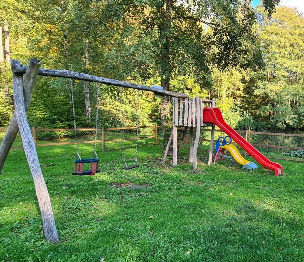 Ferienwohnung Am Waldsee Mit Schwimmbad Gernsbach Exterior foto